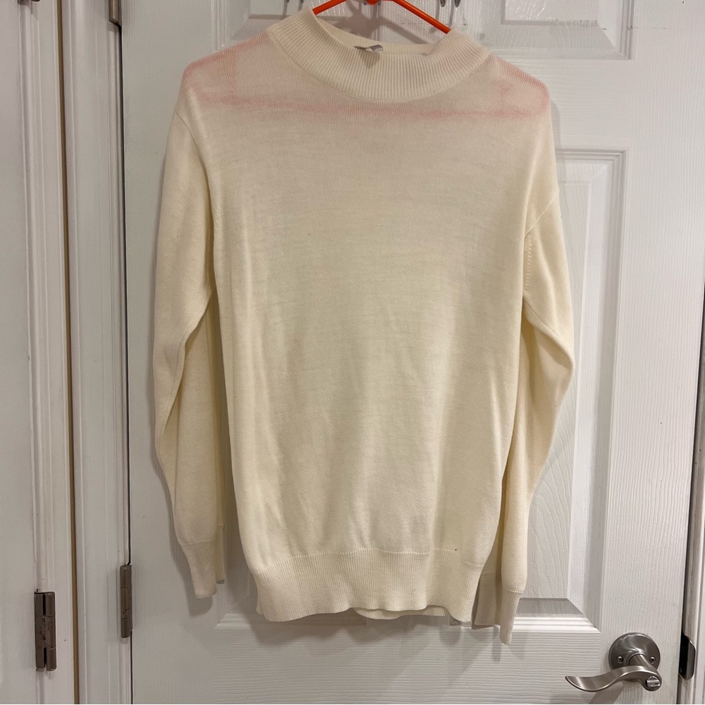Alexis Reed Classic Cream Women's‎ Crew Neck Sweater